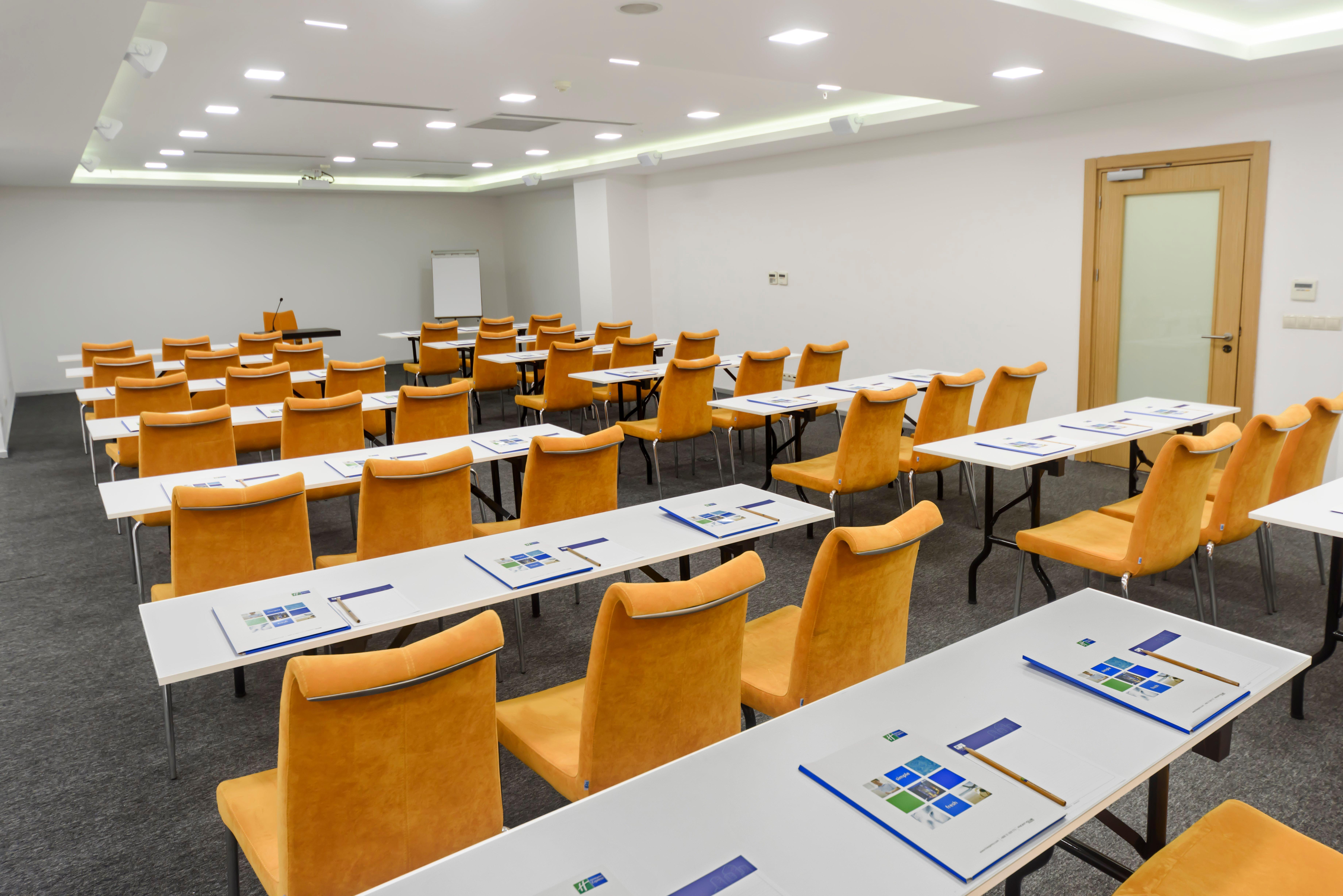 Holiday Inn Express Istanbul-Altunizade By Ihg Buitenkant foto