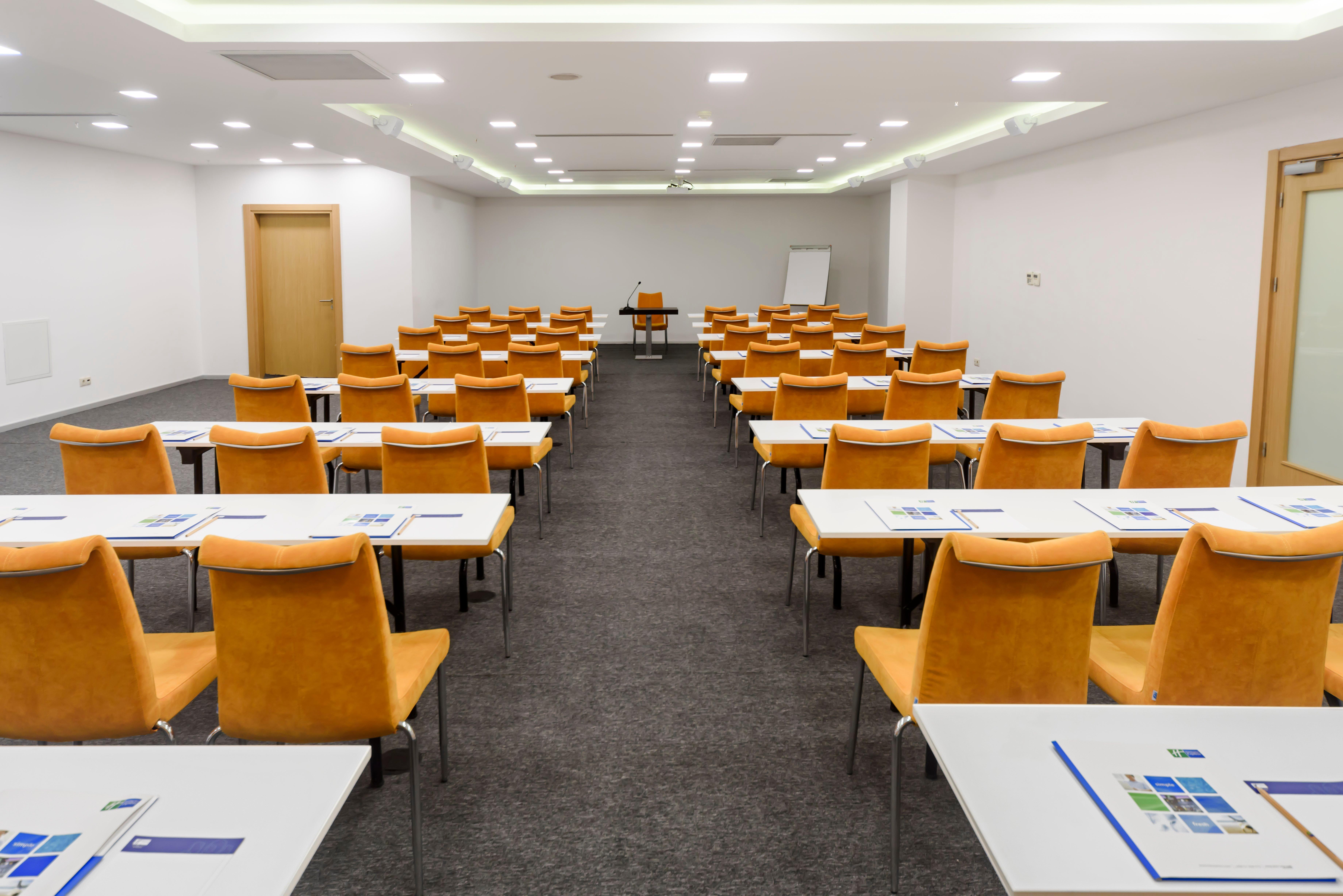 Holiday Inn Express Istanbul-Altunizade By Ihg Buitenkant foto