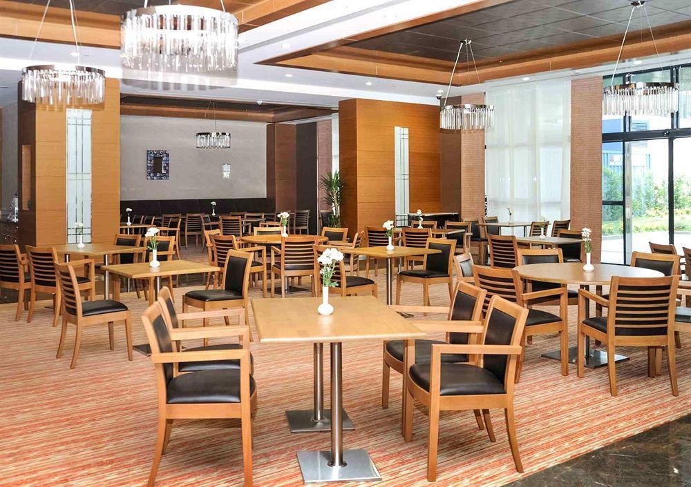 Holiday Inn Express Istanbul-Altunizade By Ihg Buitenkant foto