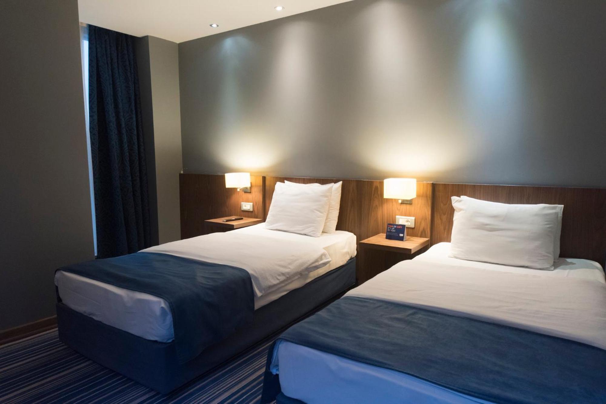 Holiday Inn Express Istanbul-Altunizade By Ihg Buitenkant foto
