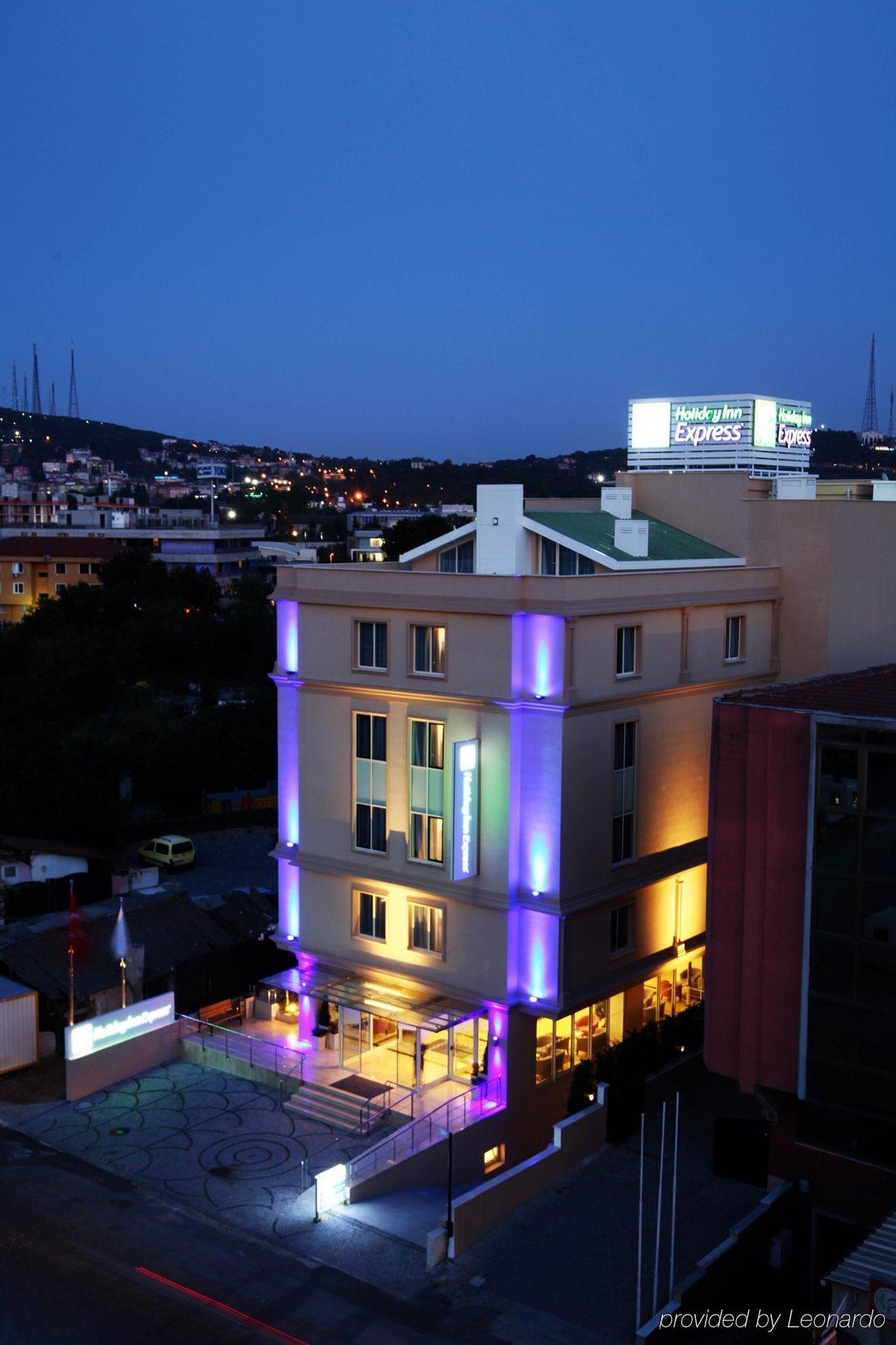 Holiday Inn Express Istanbul-Altunizade By Ihg Buitenkant foto