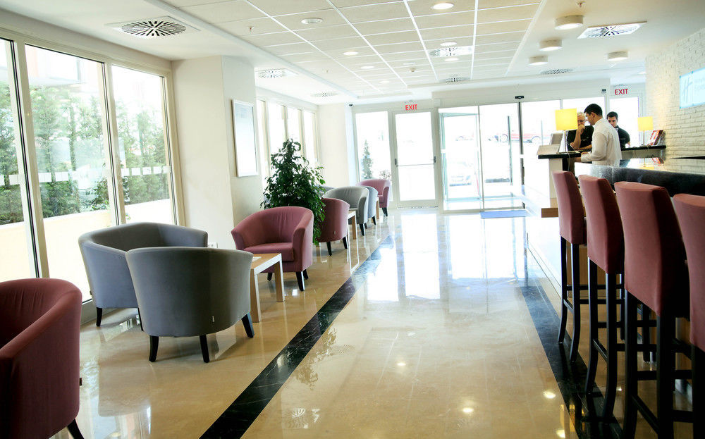 Holiday Inn Express Istanbul-Altunizade By Ihg Buitenkant foto